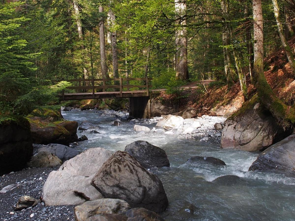 Riversong Centre Thermal Les Plans-sur-Bex Luaran gambar